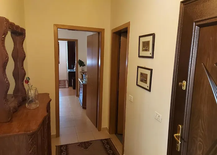 Geni Apartment *