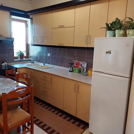 Apartment Geni *
