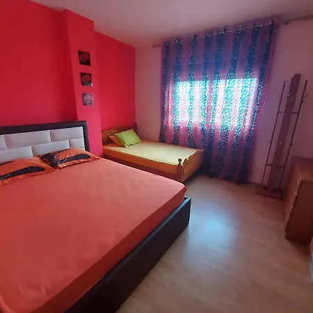 Geni * Korça